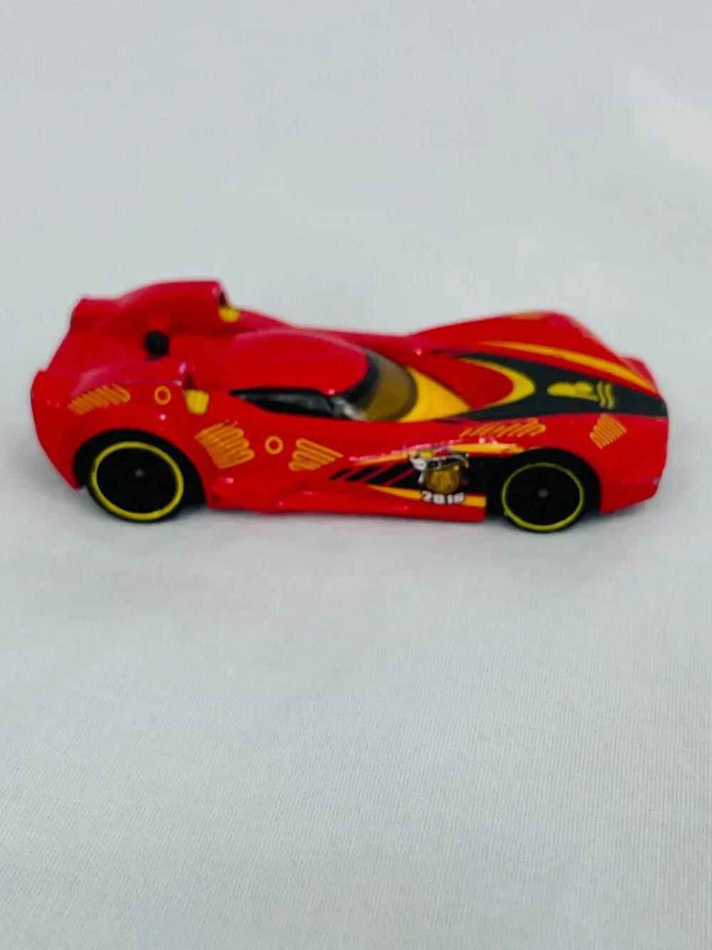 Vintage 2009 Hot Wheels Scoopa Di Fuego Red Dicast Yellow and Black Limited